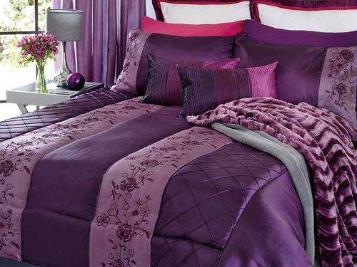 TAFETTA Plum QUEEN Duvet Set (Super Super Luxurious)
