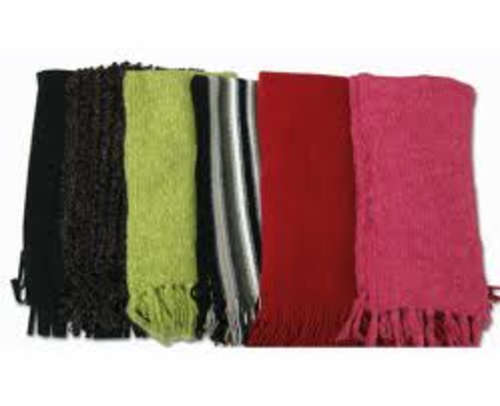 GET YOUR WINTER SCARF NOW