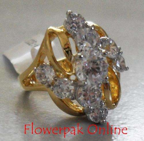Stunning 6ct LARGE LAB Diamond Ladies Ring