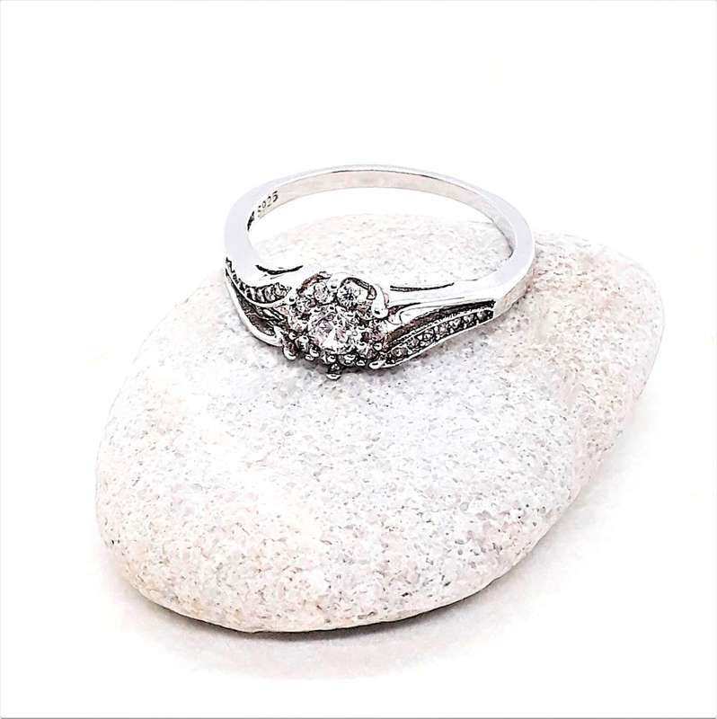 Daisy Cubic Zirconia Sterling Silver Filled Ring