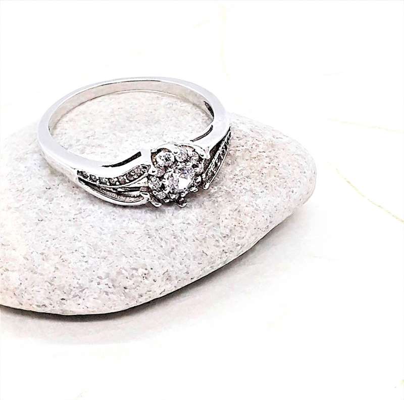 Daisy Cubic Zirconia Sterling Silver Filled Ring