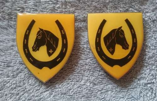 Set of metal flashes Berede / mounted