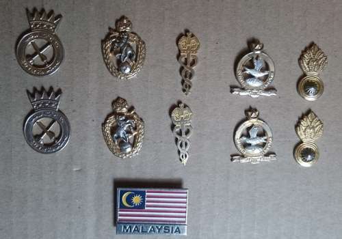 Malaysian collar badges