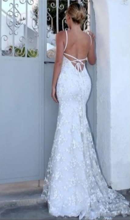 Excuisite Imported Lace Wedding dress