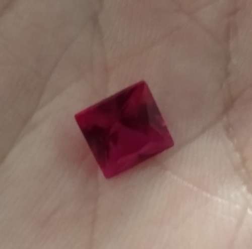2.05 CT RUBY
