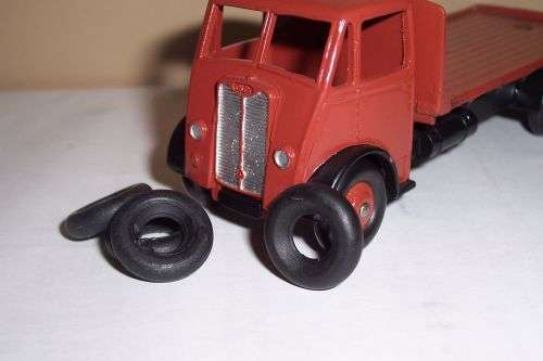 B56 - Dinky Tyres