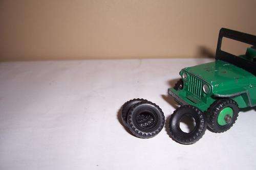 B10b - Dinky Tyres