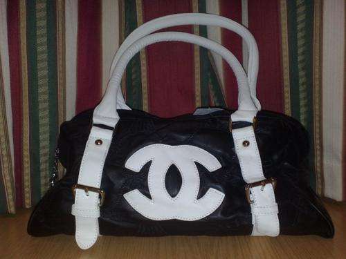 *****Chanel***** - Handbag with matching purse