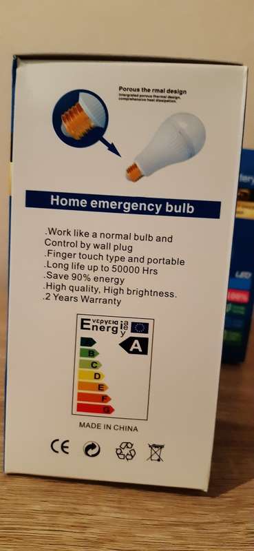 Rechargeable LED bulbs