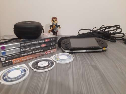 Playstation Portable (PSP) - Complete Bundle with 7 Games (FREE DELIVERY- Postnet-to-Postnet)