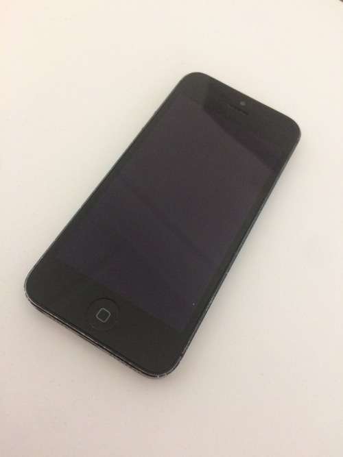 iPhone 5 Black 16gb