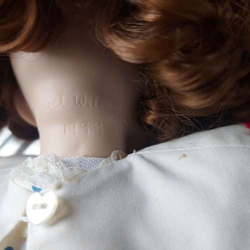 2 x Porcelain dolls