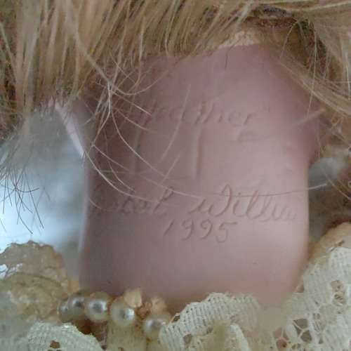 2 x Porcelain dolls