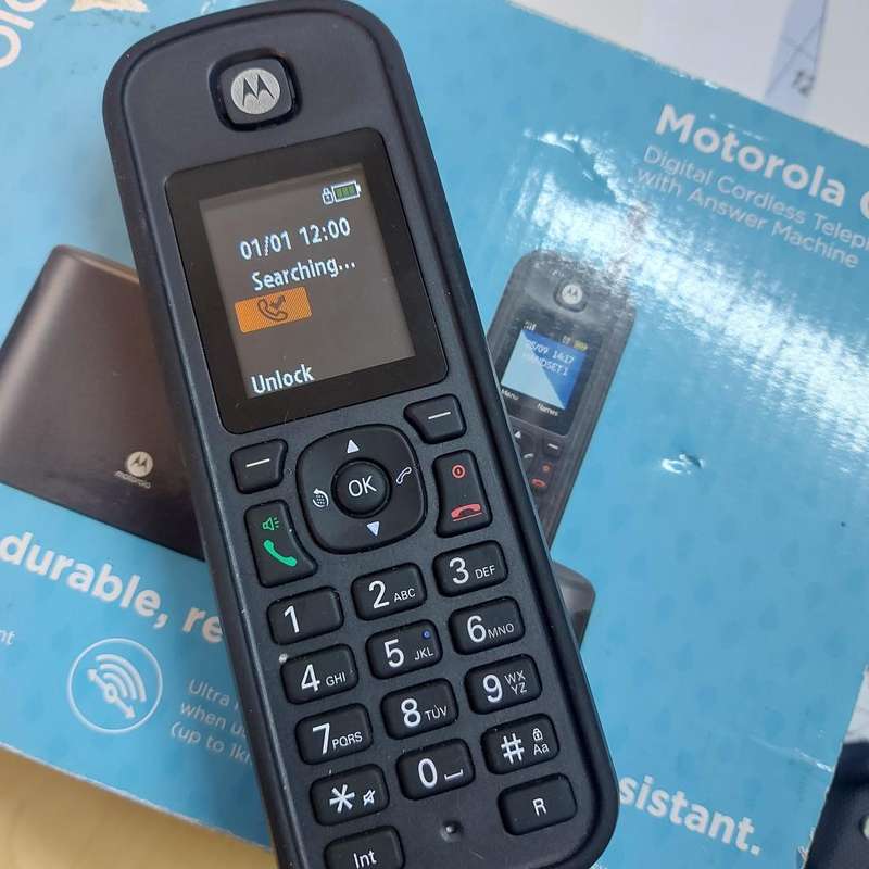 Cordless Motorola Phone O211 with Answering machine