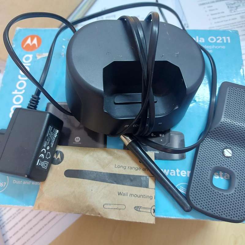 Cordless Motorola Phone O211 with Answering machine