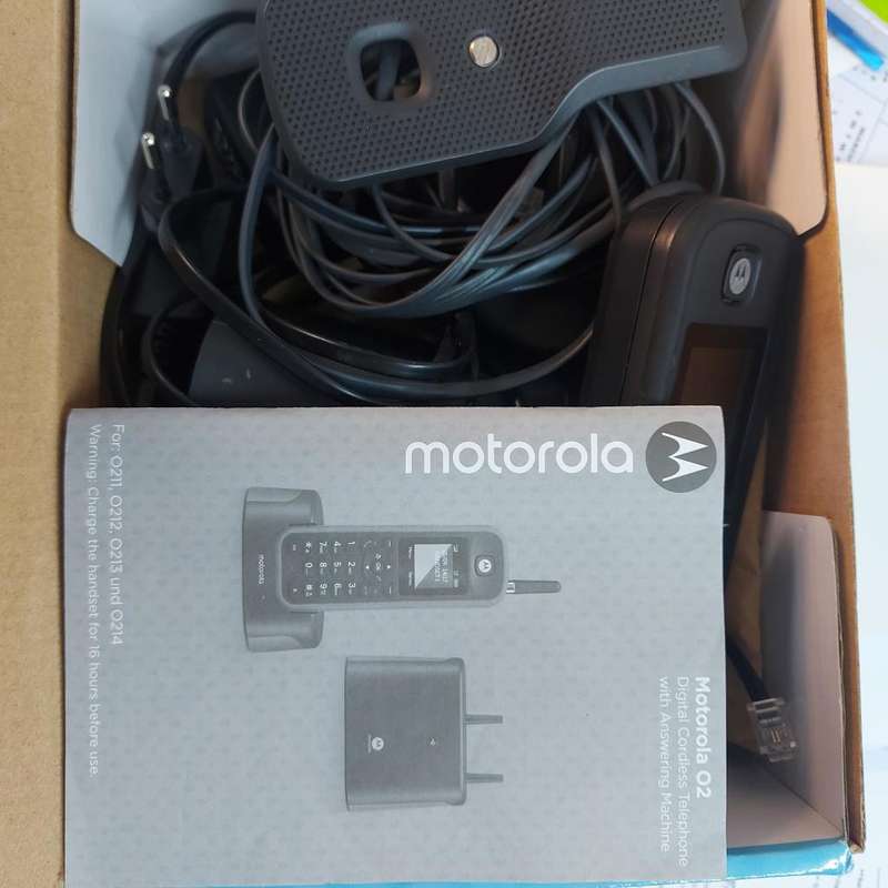 Cordless Motorola Phone O211 with Answering machine