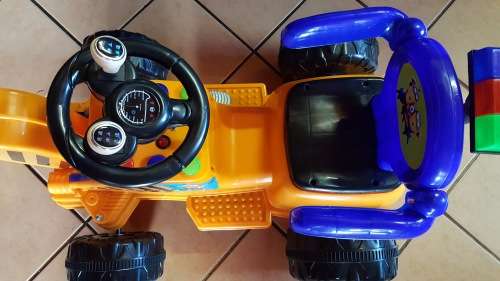Battery Powered Kids Ride On Excavator with built in Sound and Lights