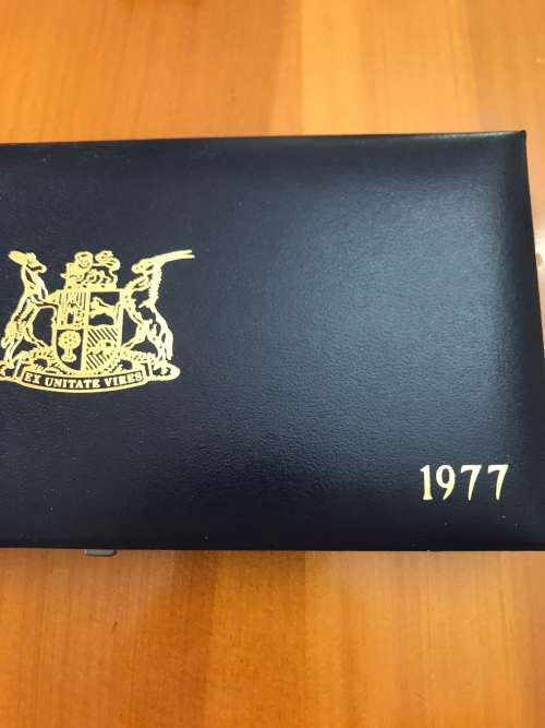 1977 Short Proof Set