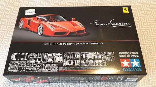 FERRARI ENZO TAMIYA MODEL 1/24