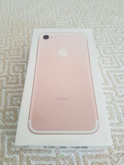 iPHONE 7 - 128GB - ROSE GOLD - NEW!