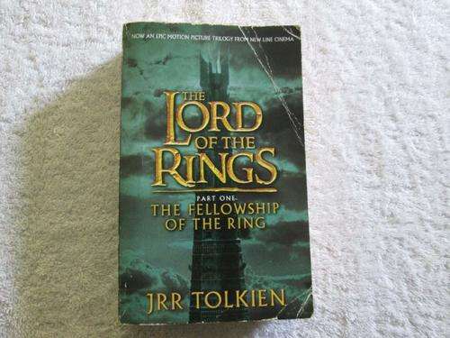 Lord of the Rings - Part 1 - The Fellowship of the Ring - J.R.R. Tolkien