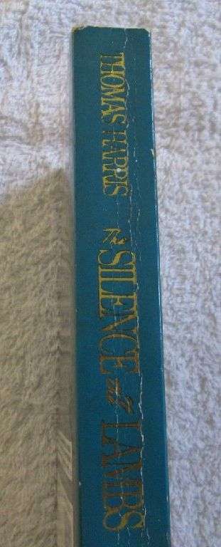 The Silence of the Lambs - Thomas Harris