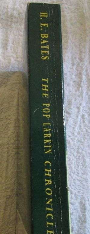 The Pop Larkin Chronicles - H.E. Bates