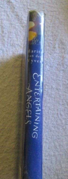 Entertaining Angels - Marita van der Vyver - Hardcover