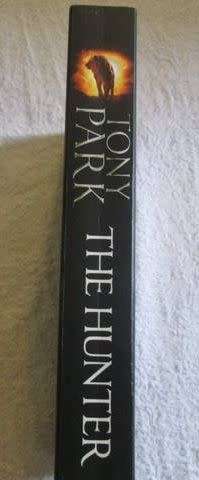 The Hunter - Tony Park - Large Paperback