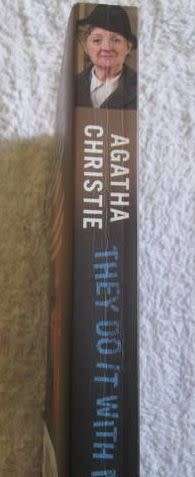 They Do it With Mirrors - Marple - Agatha Christie