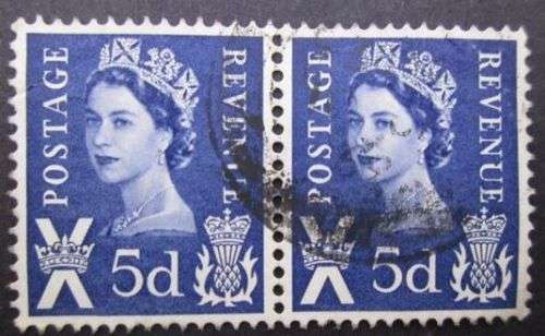 Great Britain Scotland  1968 Queen Elizabeth II - New Color and New Value 5d pair used