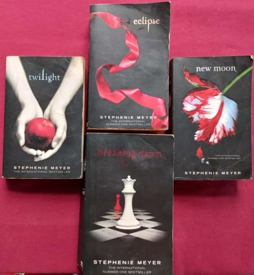 The Twilight Series (Set 4 Books) - Stephenie Meyer - Softcover