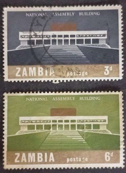Zambia 1967 National Assembly Building set used and unused