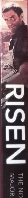 Risen - Based on the Story by Paul Aiello - Angela Hunt - Softcover - 317 Pages