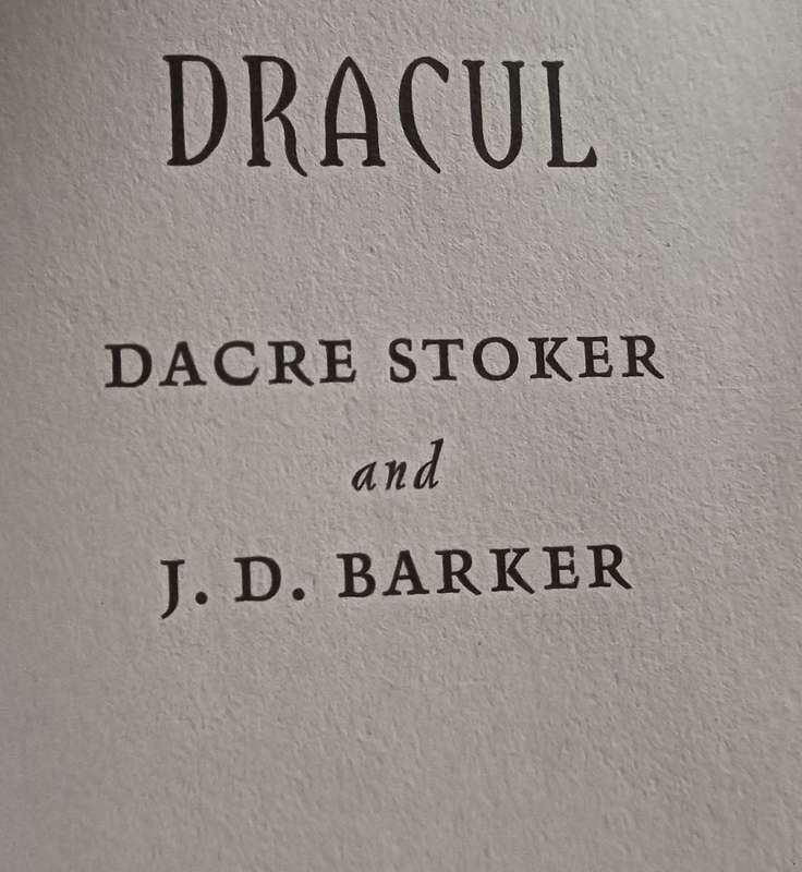 Dracul - Dacre Stoker and J.D. Barker - Large Softcover - 493 pages