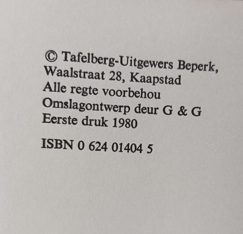 Leipoldt 100: n Bundel Opstelle - Author: Merwe Scholtz - Hardcover - 140 pages