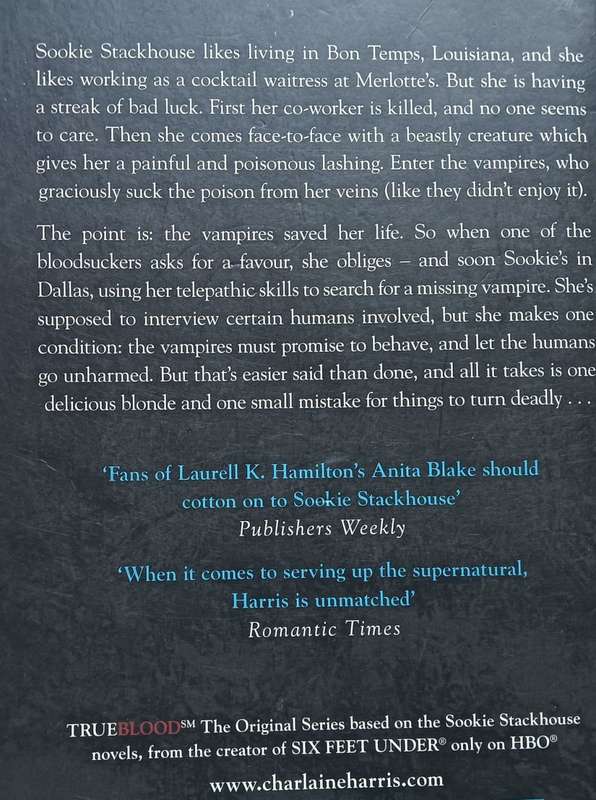 Living Dead in Dallas - Charlaine Harris- Softcover -279 pages