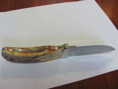 Fixed Blade Hunting Knife With Leather Sheath