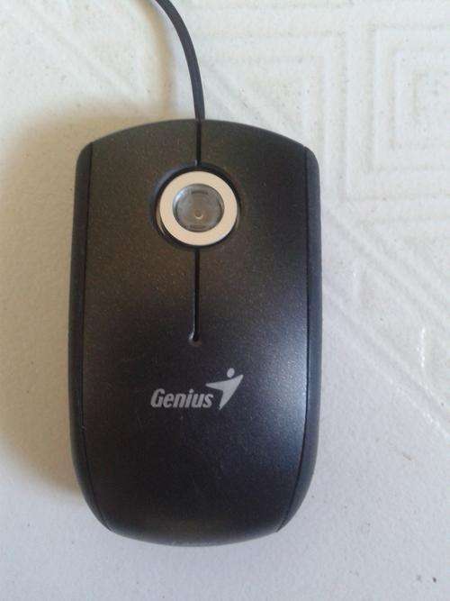 Genius Traveler 355 Laser Wired 1600 Dpi 4D Optical touch scroll