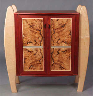 THE WOODWORKING & CARPENTRY EBOOK COLLECTION, OVER 300 + E-BOOKS 4GIG DVD NEW