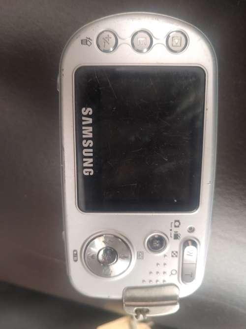 Samsung Camera bargain start must see