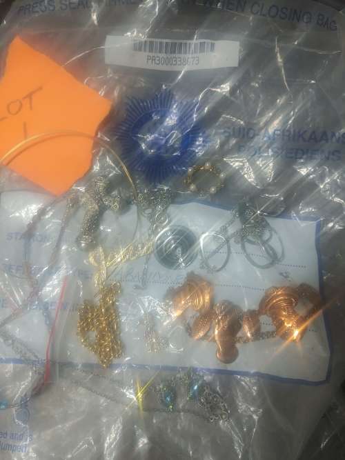 Jewelry combo do not miss out bargain must go