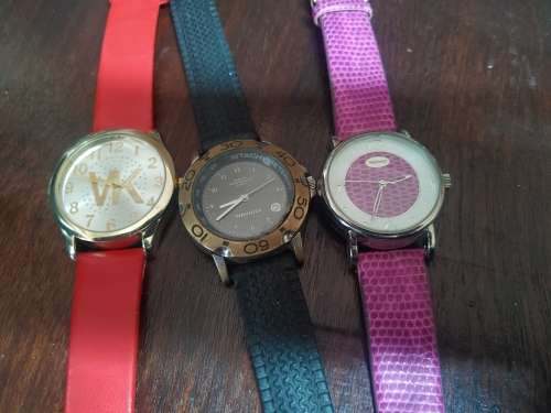 1 st Combo watches must go at a bargain