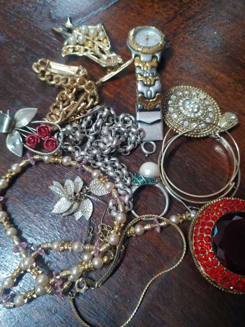 1 st set off jewlery must go in combo bargain