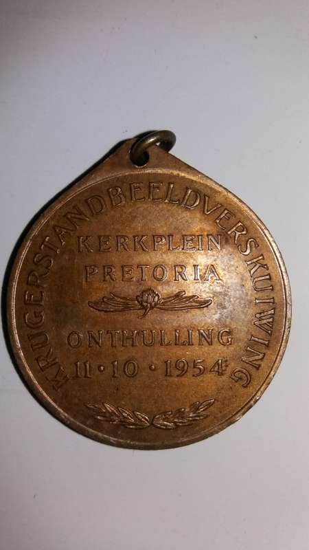 Paul Kruger commemorative Medallion. 1954 (Standbeeld verskuiwing)