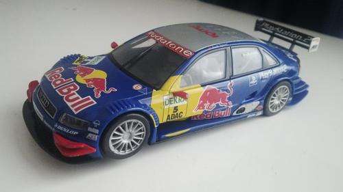Carrera Audi A4 DTM RedBull (RE WIRED CARRERA E200 MOTOR)