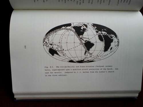 The Earth`s Tectonosphere by JH Tatsch  1977