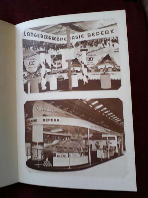 Langeberg Koöperasie - 40 Jaar van Diens. H/B. Groot format. 46 pp.