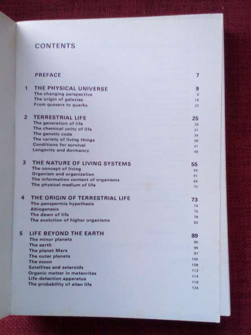 Planets and Life by PHA Sneath. 1st 1970. S/C. 216 pp.