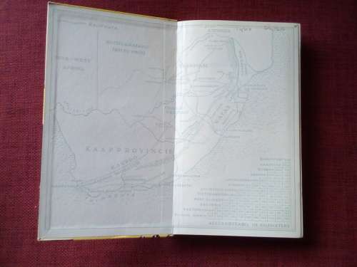 Drie Maanden Kris-kras door Zuid-Afrika deur GA Bontekoe. 1ste uitgawe 1960. S/B. 323 pp.